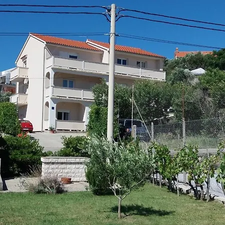 In With Sea View, Balcony, Air Conditioning, Wifi *